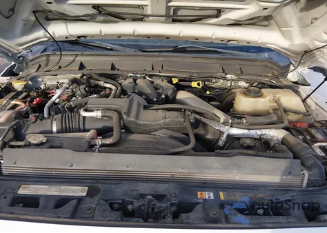 2013 Ford F-250 King Ranch z USA, uszkodzony, nr VIN 1FT7W2BT2DEA96917